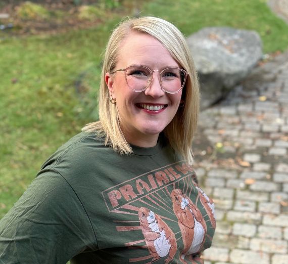 An illustration of a small child's silhouette.